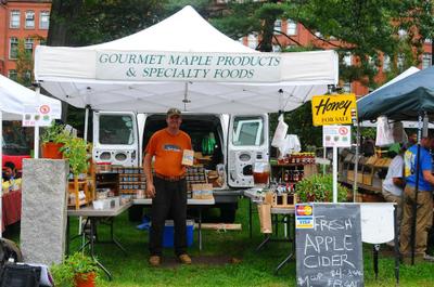 Farmer's Market Feature Farmer's Market Feature