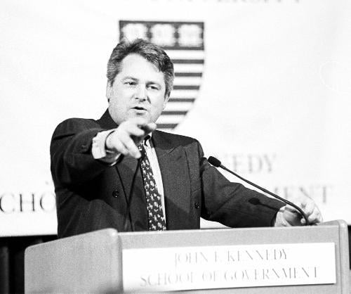 Auctioneer STEWART WHITEHEARSE finds a high bid at the Kennedy School of Government’s Internship Auction last night.