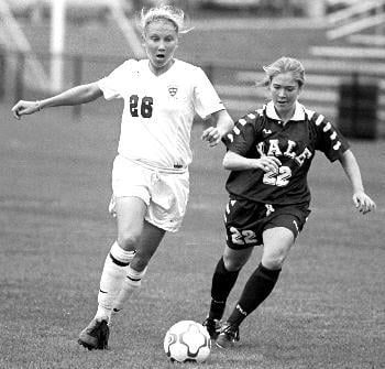 Cover image for Despite Impressive Wins, W. Soccer Misses NCAA Bid