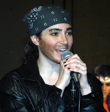 Cover image for 'WIG'-GING OUT