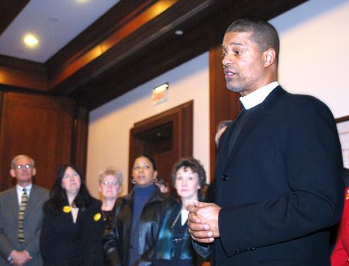 Bishop GILBERT A. THOMPSON of the New Covenant Christian Church, speaks in favor of a state constitutional amendment outlawing gay marriage at the Massachusetts State House on Wednesday.