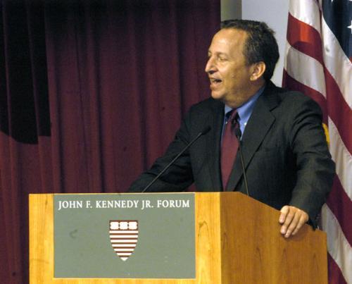 University President Lawrence H. Summers spoke at the John F. Kennedy Jr. Forum last night, joining an Institute of Politics panel on “Ideas that Really Matter.”  Afterwards, he announced a $10 million gift to the Kennedy School.