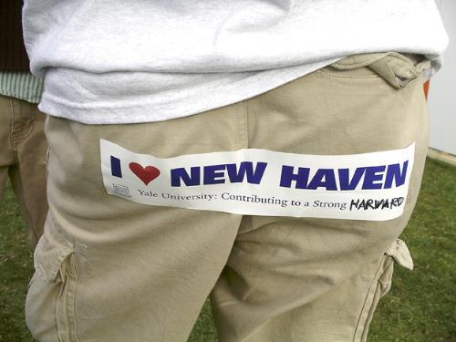 Harvard undergraduate Ryan D. Hughes ’06 shows off his anti-Yale spirit with a well-placed bumper sticker.

