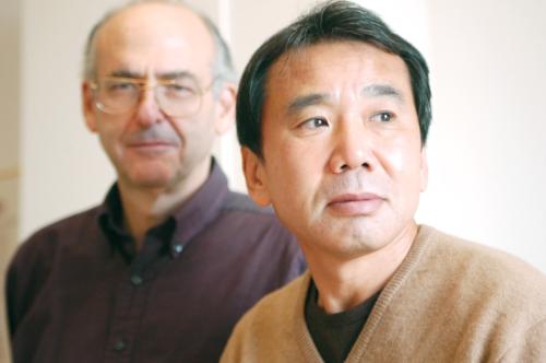 Author Haruki Murakami and his long-time literary translator Jay Rubin pose for a pre-interview photo at the Reischauer Institute. 