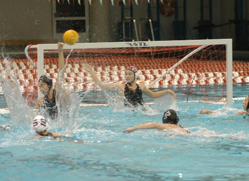 Since the Crimson faced off against three club teams and Princeton this weekend, senior goaltender Lydia Gardner recieved some rest with freshman Nicola Pearlman playing substantial minutes.