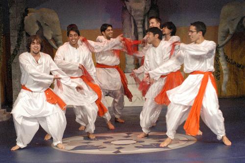 Students perform at the sold-out Ghungroo show in Aggasiz Theater. See story, page A3.