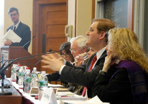 Harvard Law School hosted “Voices on Voting: Election Law in 2008” yesterday. The panel focused on voting rights, voter fraud, and election administration.