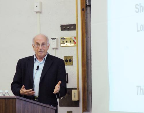 Nobel laureate in economics Daniel Kahneman spoke on irrationality and fear last night in Yenching Auditorium.