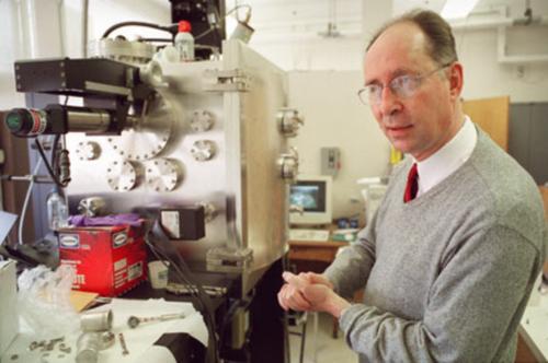 Frans A. Spaepen, an applied physics professor, will serve as interim dean of the University’s School of Engineering and Applied Sciences (SEAS).