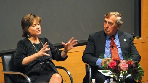 Harvard Kennedy School professor Graham T. Allison listens to U.S. Department of Energy Official Carol Dumaine speak as part of the Center for the Environment’s ongoing Green Conversations series.