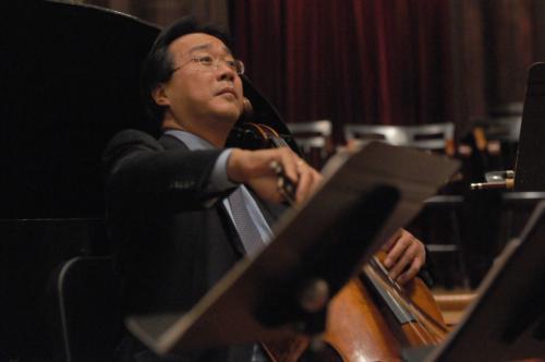 Yo-Yo Ma ’76 plays last night at Witness, a Harvard event to commemorate human rights. Award-winning author Toni Morrison also spoke at the event.
