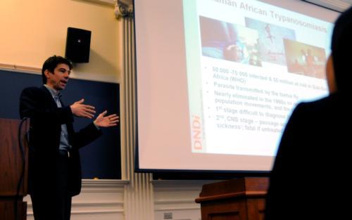 Columbia Professor Nicolas de Torrente discusses the need to pay attention to neglected diseases to a small audience as part of Harvard College Global Health Day.