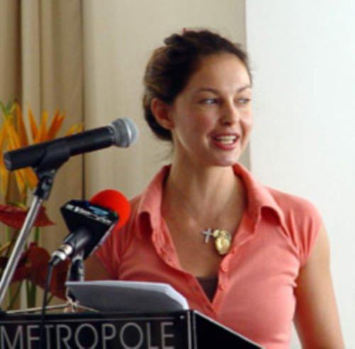 Actress Ashley Judd, seen above at the launch of a testing center for HIV/AIDS in South Africa, recently began a mid-career degree program at the Kennedy School.