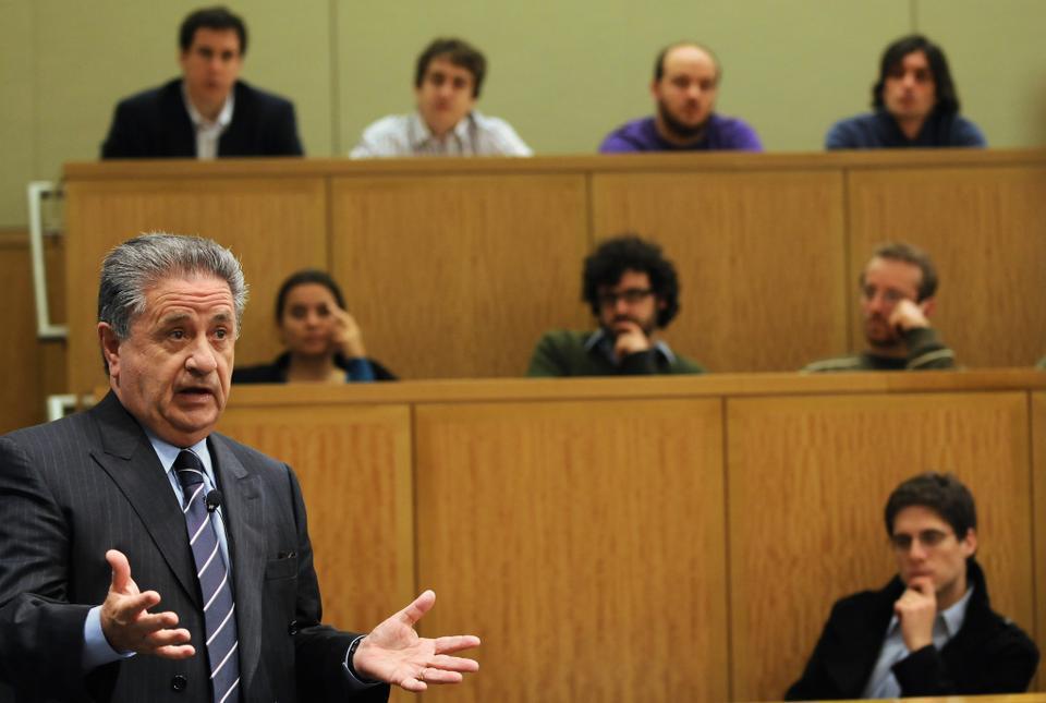 Former President of Argentina Eduardo Duhalde speaks in CGIS yesterday about South America’s institutional and political challenges.