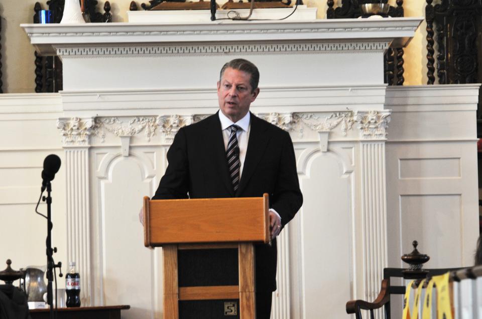 Former Vice President Al Gore Jr. '69 returned to Harvard Square just a year after the "Green is the New Crimson" campaign to addresses the solutions proposed to the global climate change crisis in his new book "Our Choice: A Plan to Solve the Global Climate Crisis."
