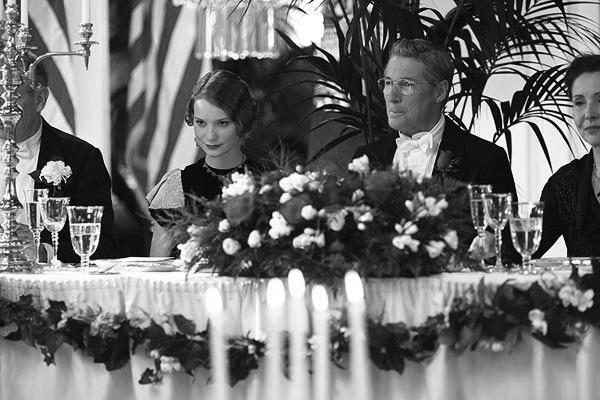 Mira Nair ’79 directs Hilary Swank and Richard Gere in her new biopic, “Amelia,” which chronicles the rise to stardom of American legend Amelia Earhart. Alongside Swank in the title role, Gere plays Earhart’s husband, George Putnam, who proposed to her six times before she finally acquiesed. 