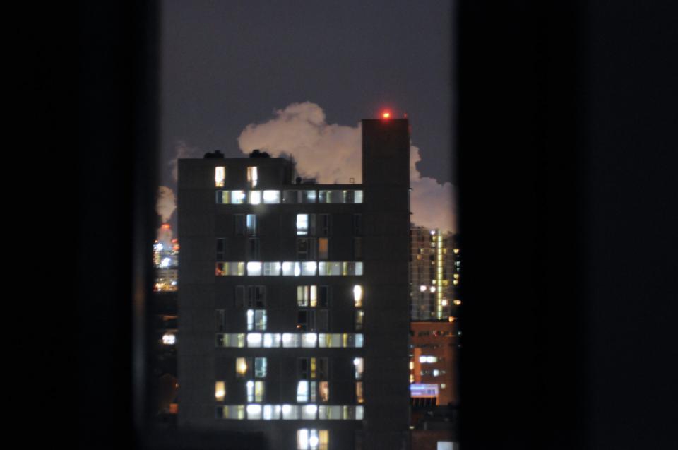 A body was found at Peabody Terrrace this past weekend. Residents of Mather Tower facing Flagg St. face the housing complex's parking lot which were police cars and fire trucks Friday evening. Peabody Terrace is bounded by Flagg St., Banks St., Memorial Drive and Akron St.