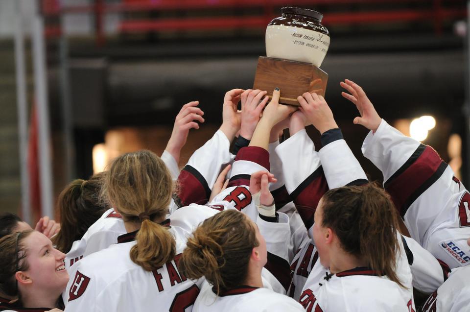 Women's ice hockey beat Northeastern in the Beanpot final last night to take the title.