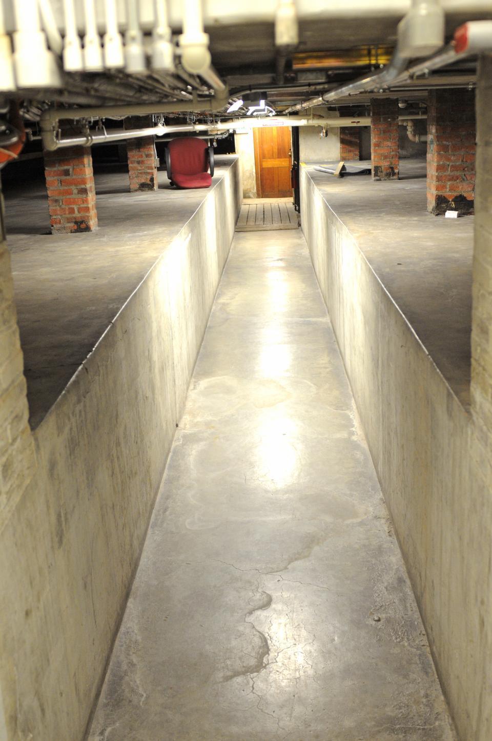 After protests by Winthrop House residents, the underground tunnels connecting entryways H, I, and J have been opened for student use. Administrators have emphasized that the change is "temporary" and will be reversed if any issues--inluding thefts of basement items--arise.