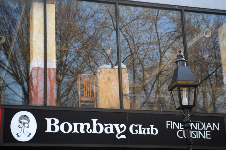 The space recently vacated by Bombay Club will soon be replaced with another Indian Restaurant. Just downstairs, Shilla will be replaced with a Korean barbeque restaurant. 