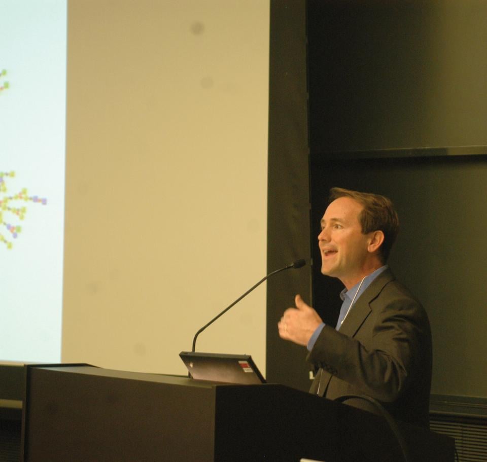 James Fowler, a political scientist at the University of California San Diego, discusses social networks at the event "Hard Problems in Social Science," held in Northwest Labs last Saturday, April 10, 2010.