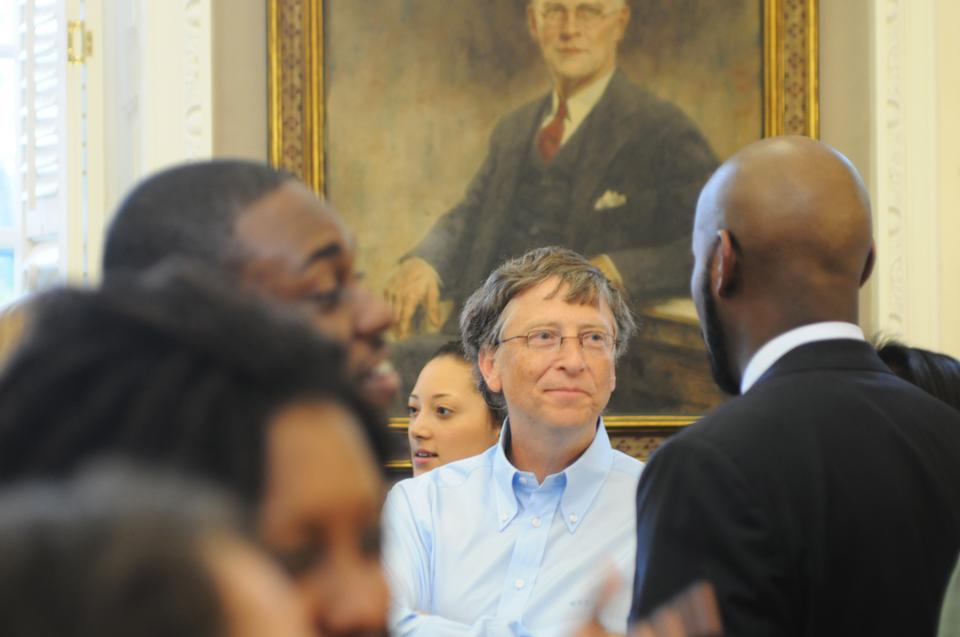 At a Teach For America reception at the Graduate School of Education on Wednesday, Bill Gates made a surprise appearance, speaking with future participants and alumni of the program.