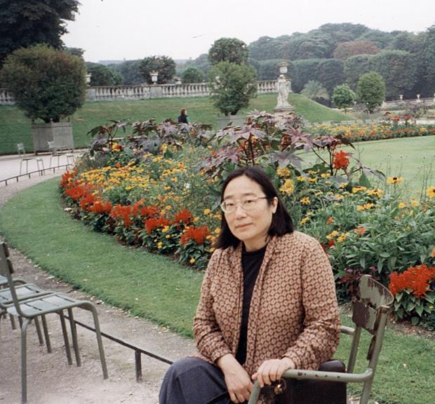 Rosanna Yamagiwa Alfaro '60 is a writer and playwright.