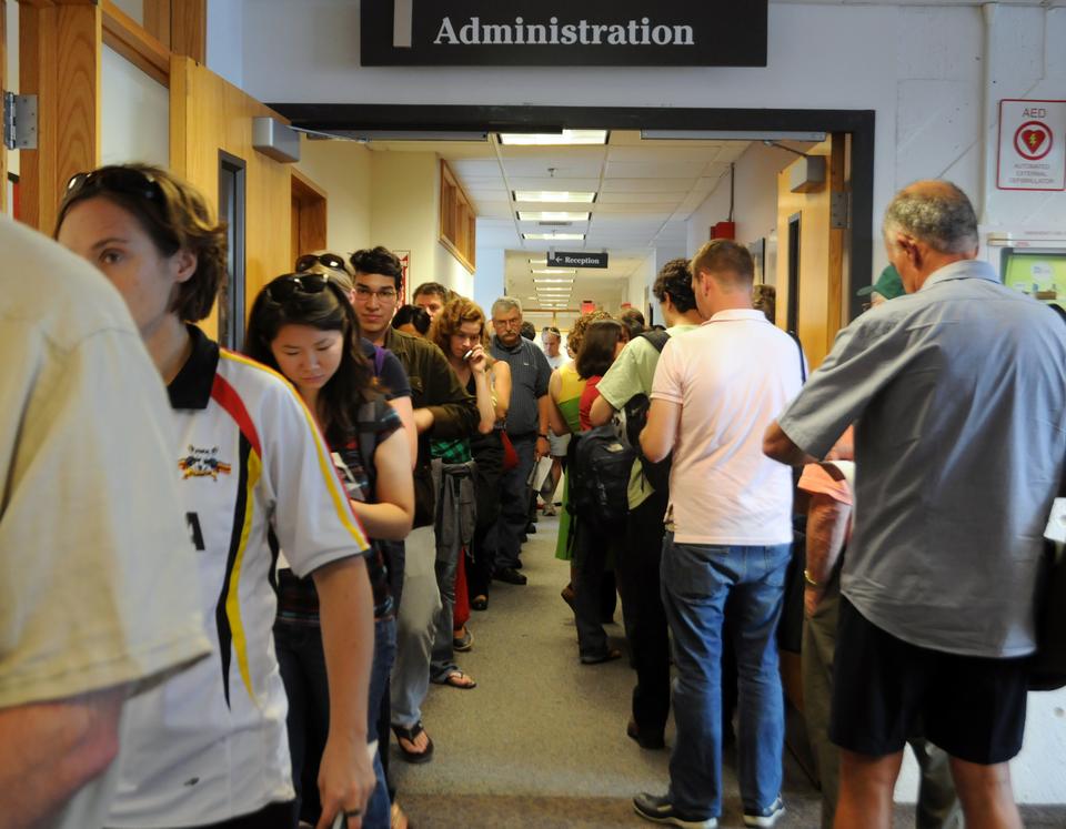 Harvard University Health Service begins to offer general influenza vaccination to the public on Sept. 15, 2009. Many line up in front of the flu clinic awaiting their turn for a shot.