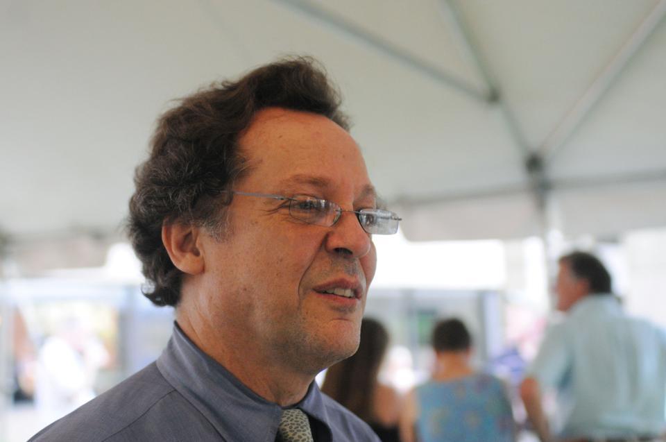 Leigh G. Hafrey ’73 reflects on his 18 years as Mather House Master. Hafrey considers Commencement to be the most exciting time of the academic year.  Today, he will lead the last Mather Degree Ceremony as Master of the House.