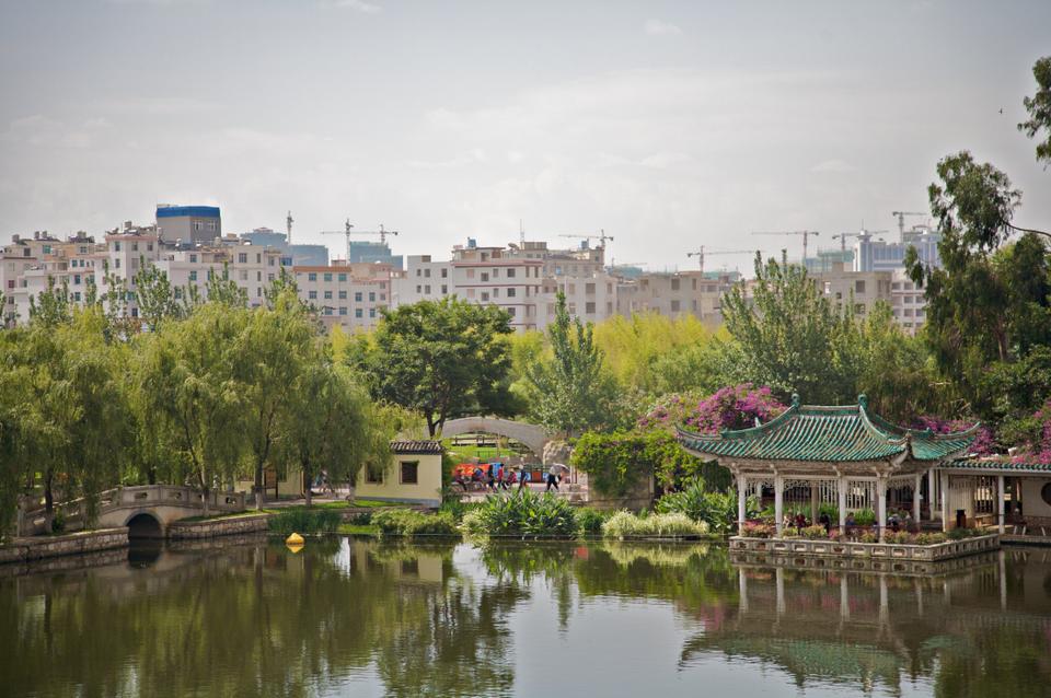 China is a country on the cusp of modernity, and the old frequently runs alongside the new. Here, at the Da Guan Lou Imperial Retreat, the ancient sacred spaces established by Qing emperors are surrounded by a bustling metropolis that, unofficially, has five to ten million residents.

