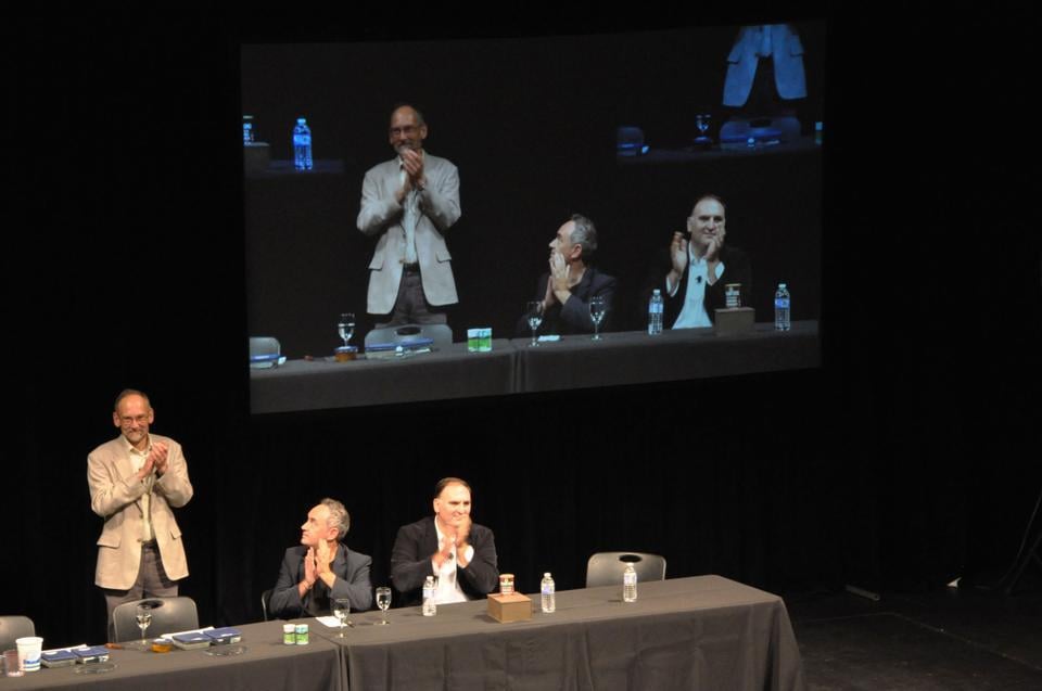 Harold McGee, standing, author of “On Food and Science: The Science and Lore of the Kitchet," is joined by chefs Ferran Adrian and Jose Andres yesterday during the first public lecture on the course Science and Cooking.