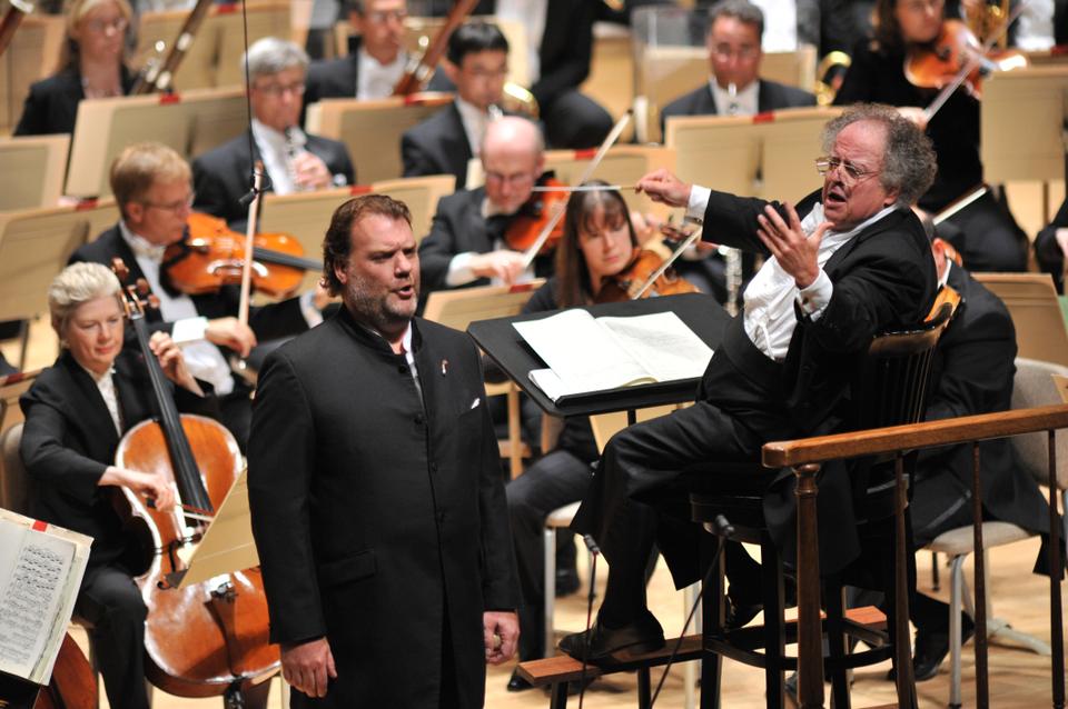 The Boston Symphony Orchestra opened its 130th season with Maestro James Levine back at its helm. The BSO performed an all-Wagner program, featuring solos by singer Bryn Terfel.