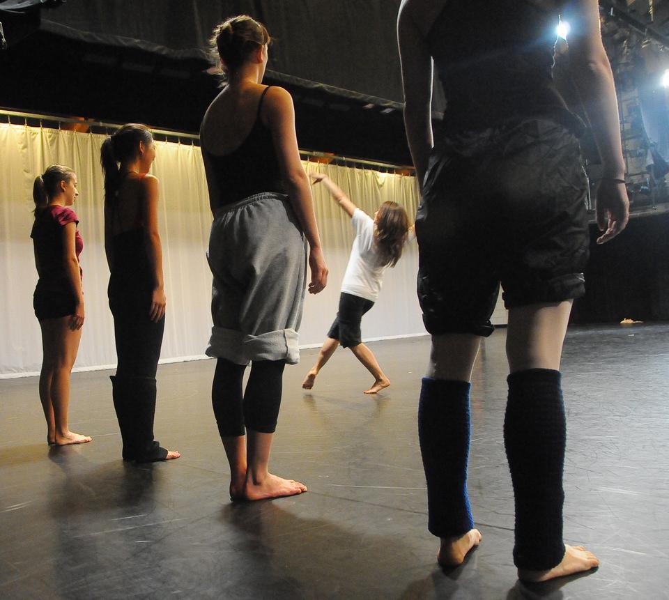 The fall ballet show “Barre None” incorporates both neo-classical and contemporary dance.