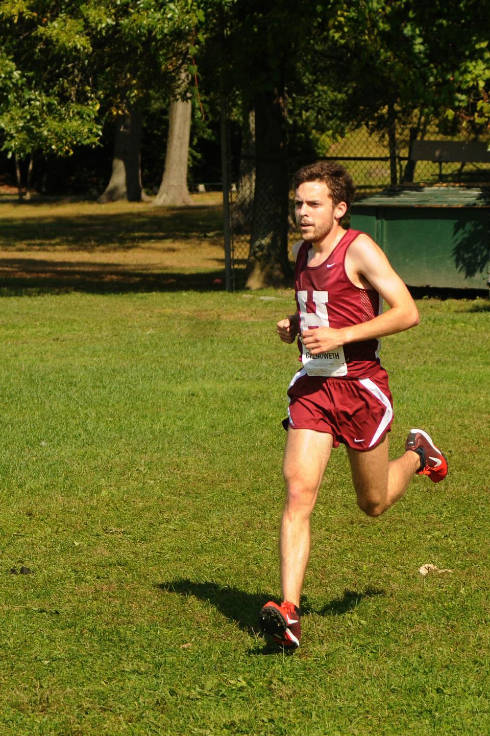 Fresh off a third-place finish at NCAA Regionals, Dan Chenoweth did not perform to expectations at the NCAA National Championships yesterday. The decorated senior finished 238th out of 246 runners. 