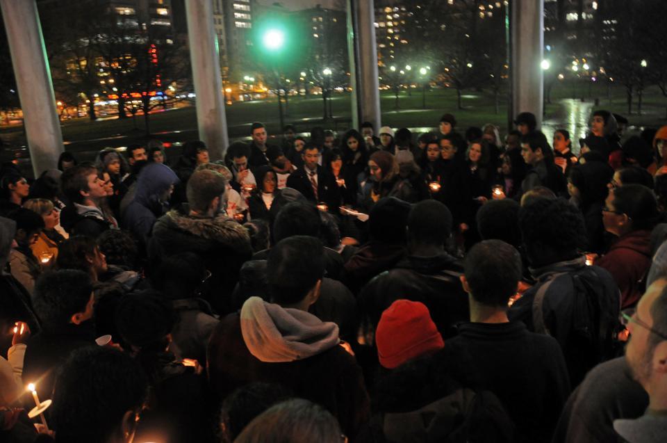 Harvard groups including Harvard AIDS Coalition, HASA, SAA, BSA, and AAA, along with students and community members from the Boston area, come together for an intercollegiate rally for World AIDS Day 2010 in Boston Commons. 