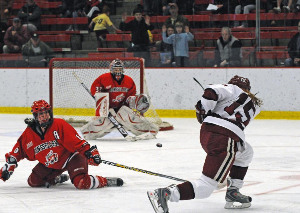 Senior Katharine Chute, shown here in earlier action, was one of two players sent to the box after receiving a penalty, which allowed St. Lawrence to have a 5-on-3 advantage in the first period. No goals came until the third period, in which Harvard outscored the Saints, 2-1. 