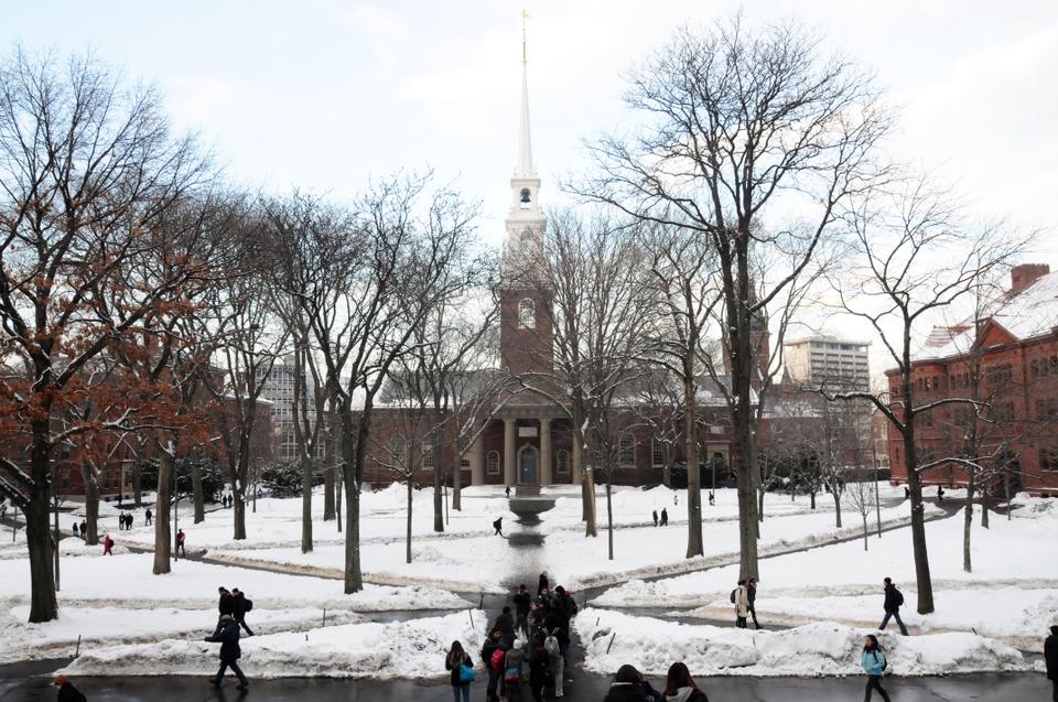 Tercentenary Theater, bustling with visitors as usual, remains covered in snow Tuesday as students prepare for another round of severe weather forecasted for Wednesday evening.