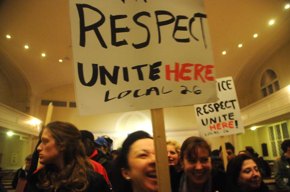 Harvard dining hall workers, Local 26 union representatives, and the Student Labor Action Movement (SLAM) came together at First Parish Church in Cambridge to rally in support of Harvard's dining hall staff.