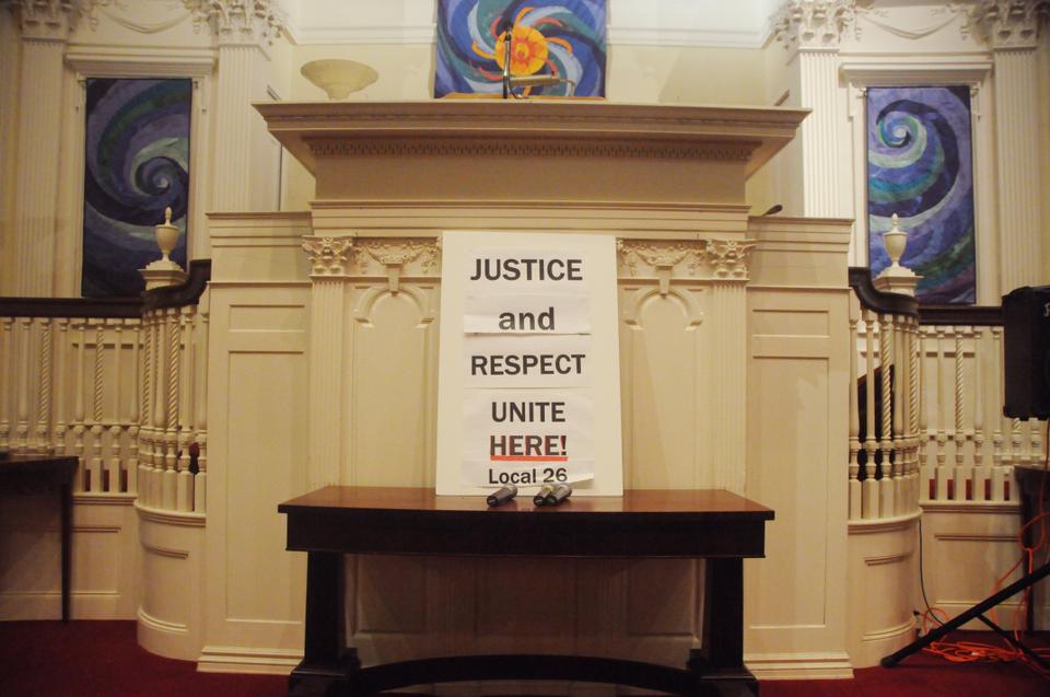 Harvard dining hall workers, Local 26 union representatives, and the Student Labor Action Movement (SLAM) came together at First Parish Church in Cambridge to rally in support of Harvard's dining hall staff.
