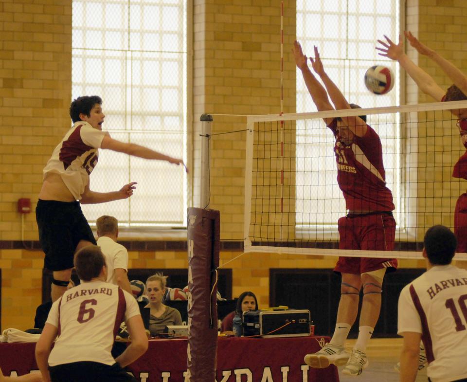 15 Chris Gibbons Men's Volleyball loses to Sacred Heart 3-0. 