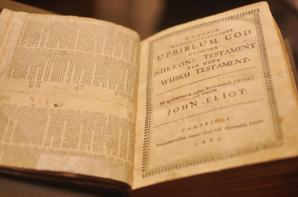 John Eliot’s Mamusse Wunneetupanatamwe Up-Biblum God, a Wampanoag translation of the Bible, is held in Houghton Library.