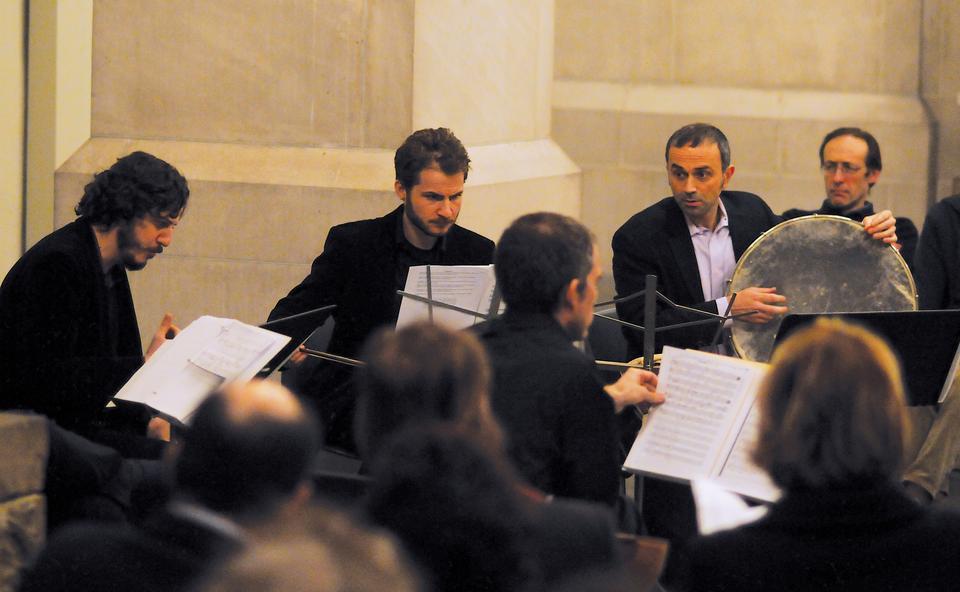 The DÜNYA Ensemble performs "Between Two Worlds: An Ottoman Musical Tapestry" at the Center for European Studies Busch Hall Museum, presented by Harvard College European Society.