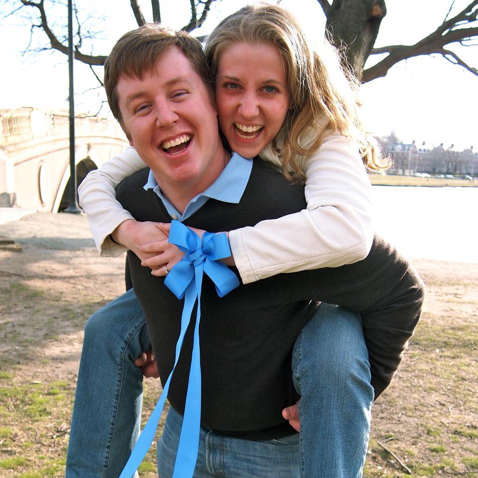 Stephanie M. Cole ’11 & Andrew W. Peace. Courtesy of Stephanie M. Cole.