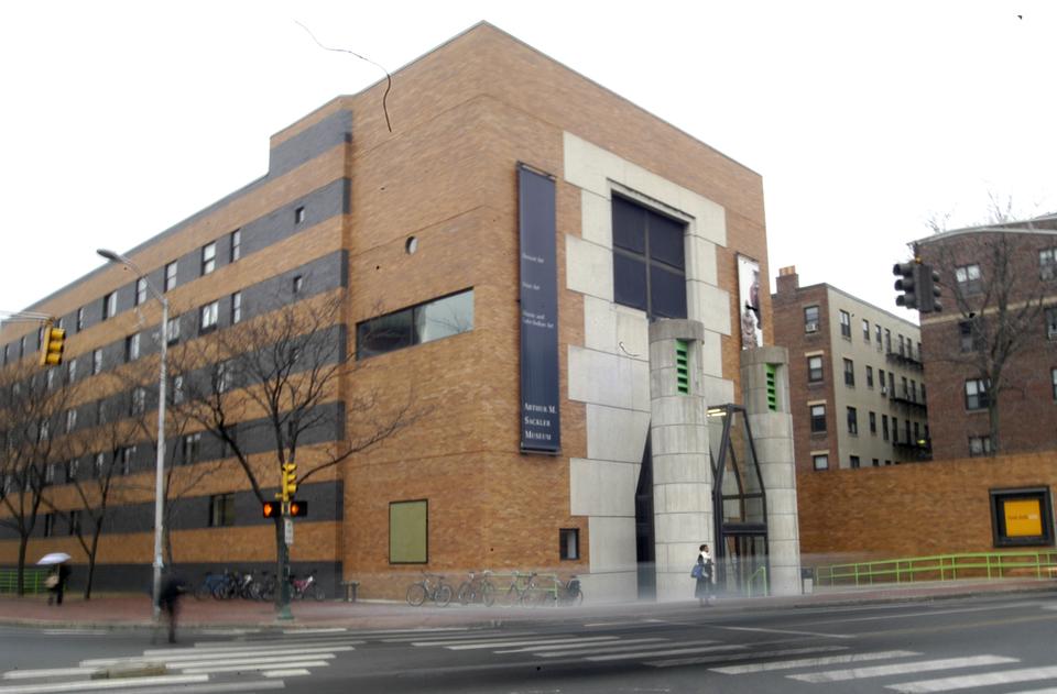 The striped exterior of the Sackler—originally planned to be colored pink and green—drew mixed reviews from the community as the building neared completion