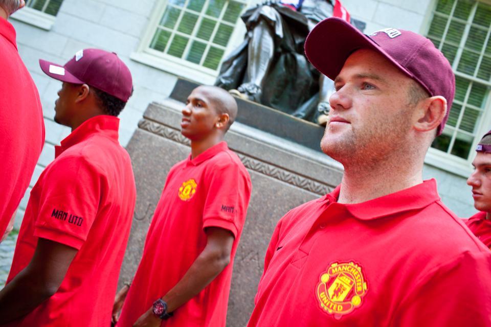 Wayne Rooney, a striker for Manchseter United, visits Harvard Yard.