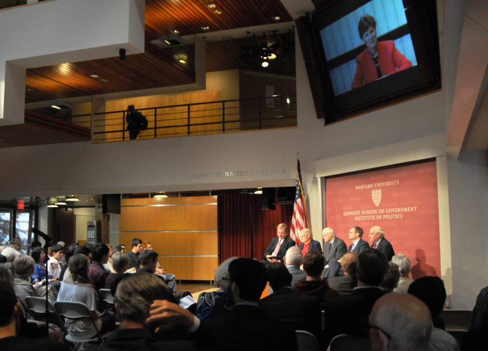 The Institute of Politics holds a forum, with the former directors of the IOP along with current director Trey Grayson and Senator Jeanne Shaheen, titled “Civility in Politics: Is There Hope?” Friday afternoon. 
