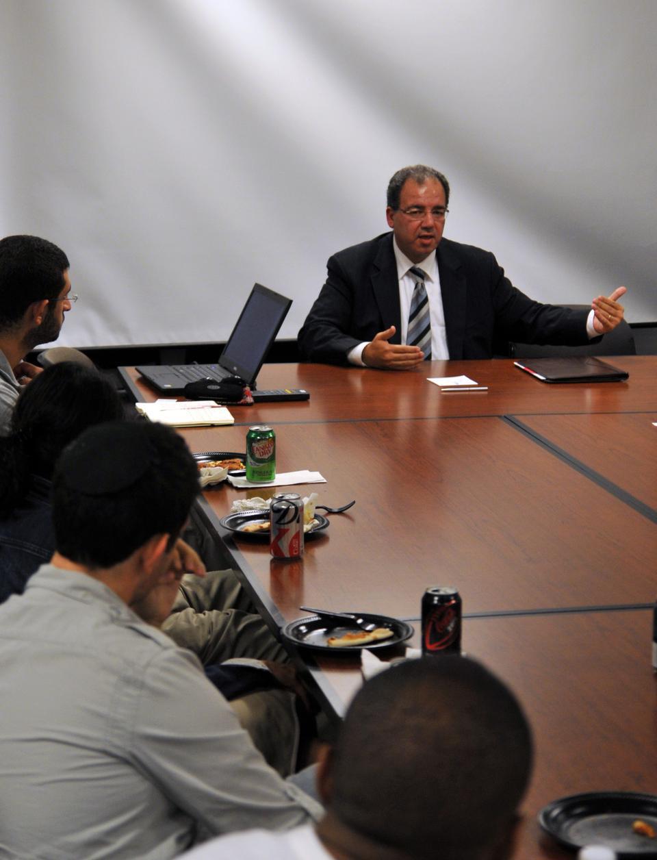 Jihad al-Wizar, President of the Palestinian Monetary Authority, speaks about the future of Palestinian state building at the Kennedy School of Government. 