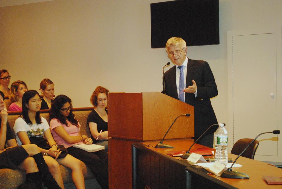 President of Poland's central bank, Marek Belka, discusses the effects of the Euro during the global economic crisis.