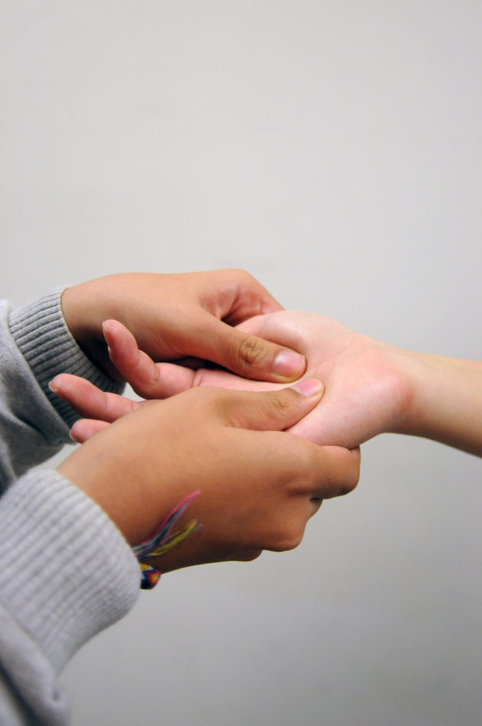 Hands feeling sore from late night texts or too much Angry Birds? To relieve stress, use your thumb to massage the person’s hands, working your way around the palm. 