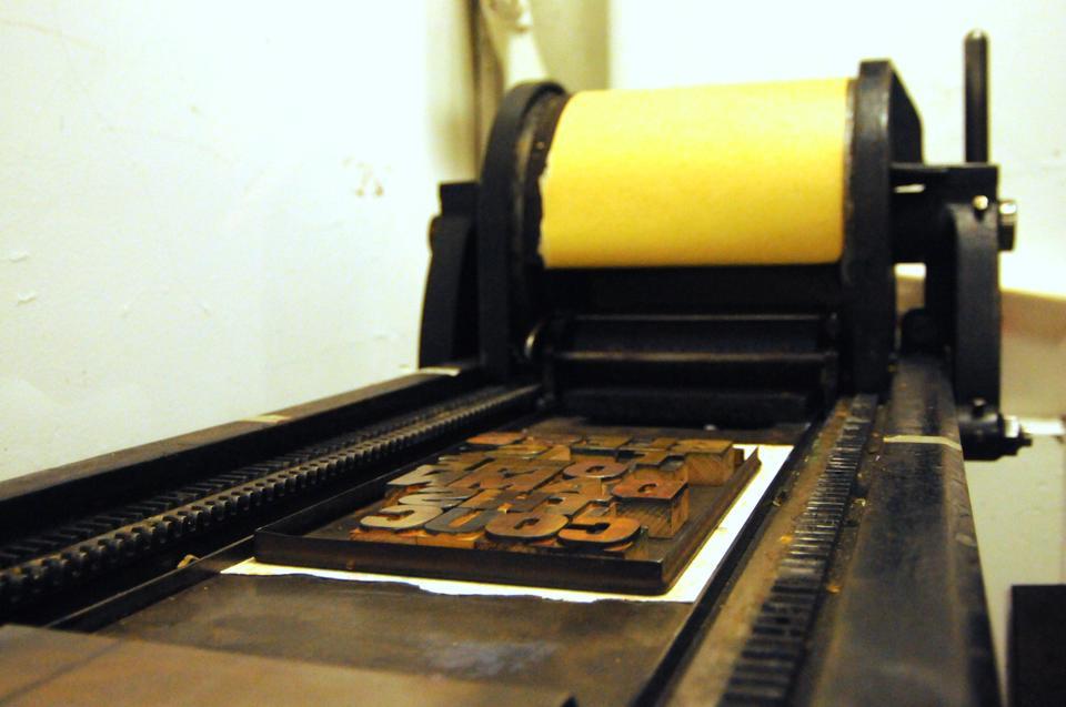 A little-known occupant of the Adams House basement, this manual printing press is available to students and faculty alike on Thursday evenings during Open Press Nights.